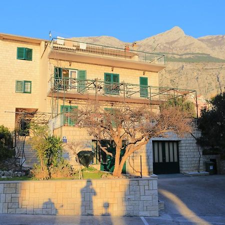Apartments And Rooms With Parking Space Makarska - 18028 Exterior photo