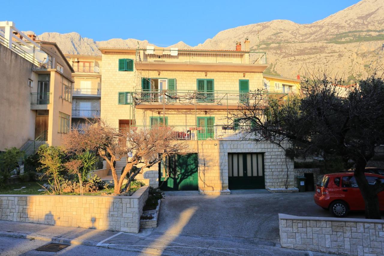 Apartments And Rooms With Parking Space Makarska - 18028 Exterior photo