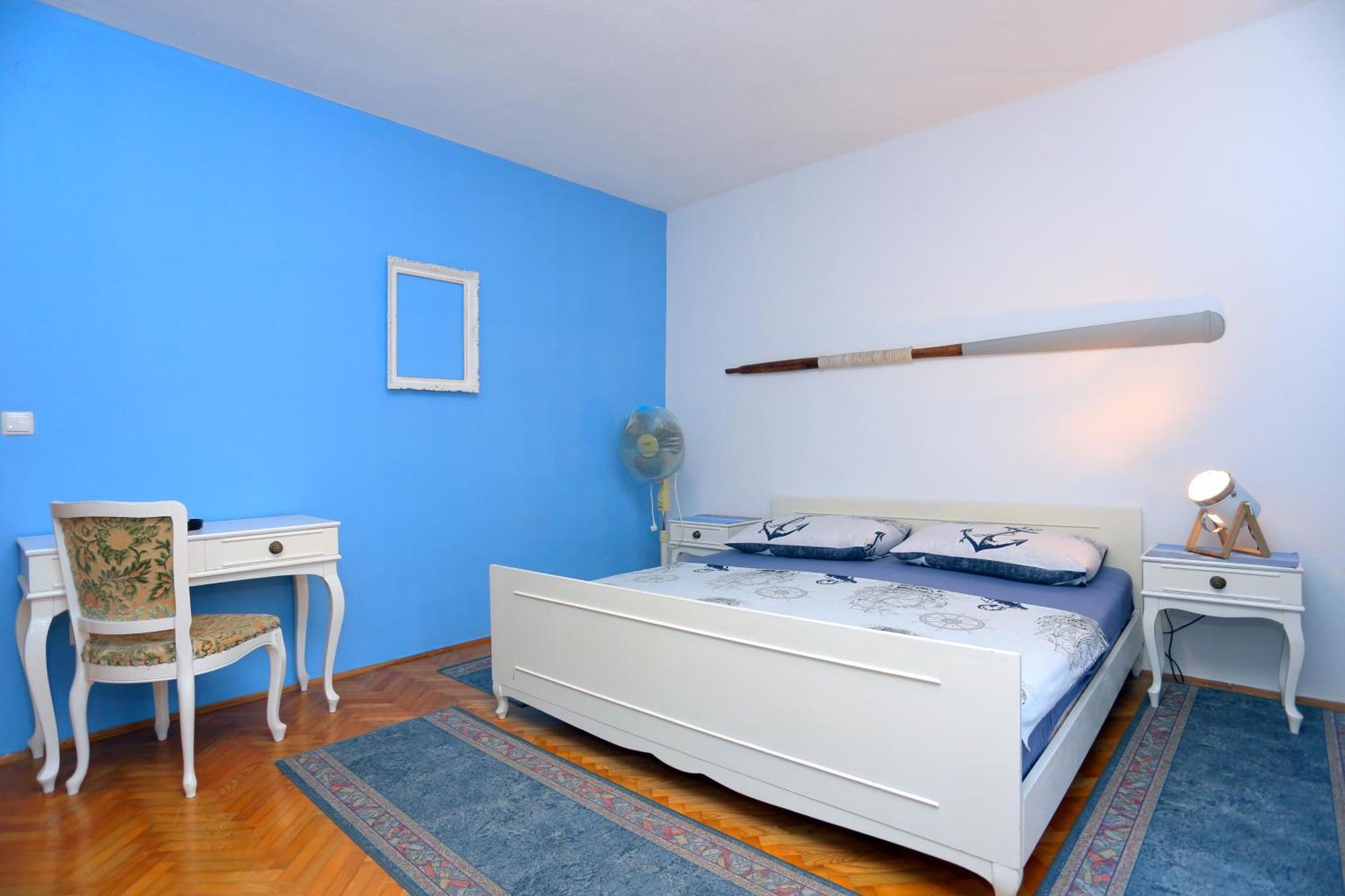 Apartments And Rooms With Parking Space Makarska - 18028 Room photo